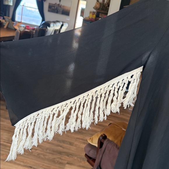 Chic Black Top with White Fringe Accents - Picture 2 of 2